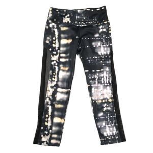 Onzie Leggings Activewear City Lights Printed Black White XS Yoga Pants Athletic
